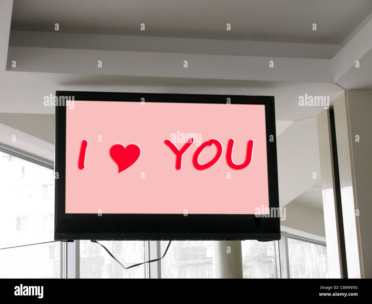 Eintrag ich liebe dich am plasmic TV-Bildschirm Stockfoto