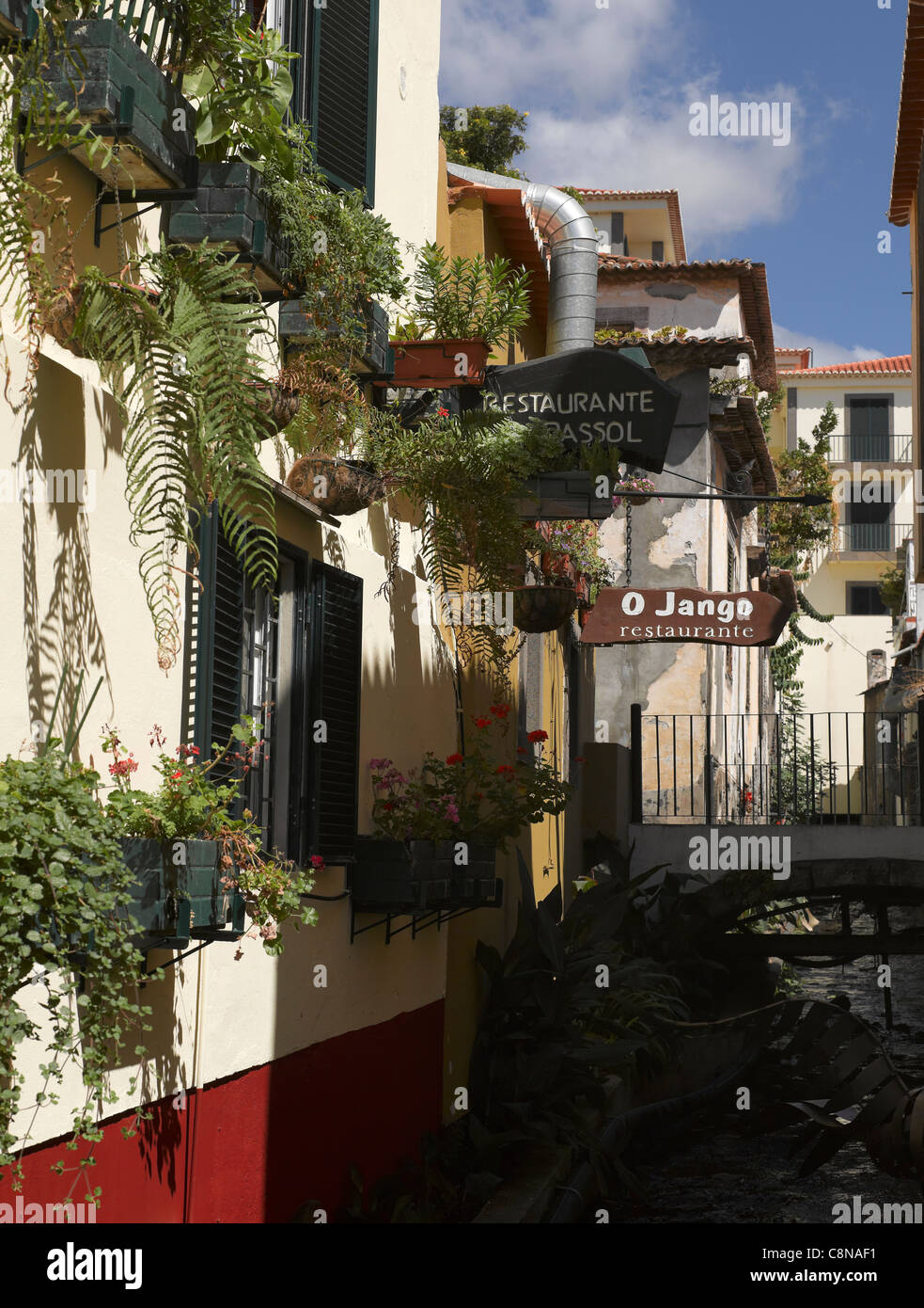 Restaurants und Bars in der Altstadt Funchal Madeira Portugal EU-Europa Stockfoto