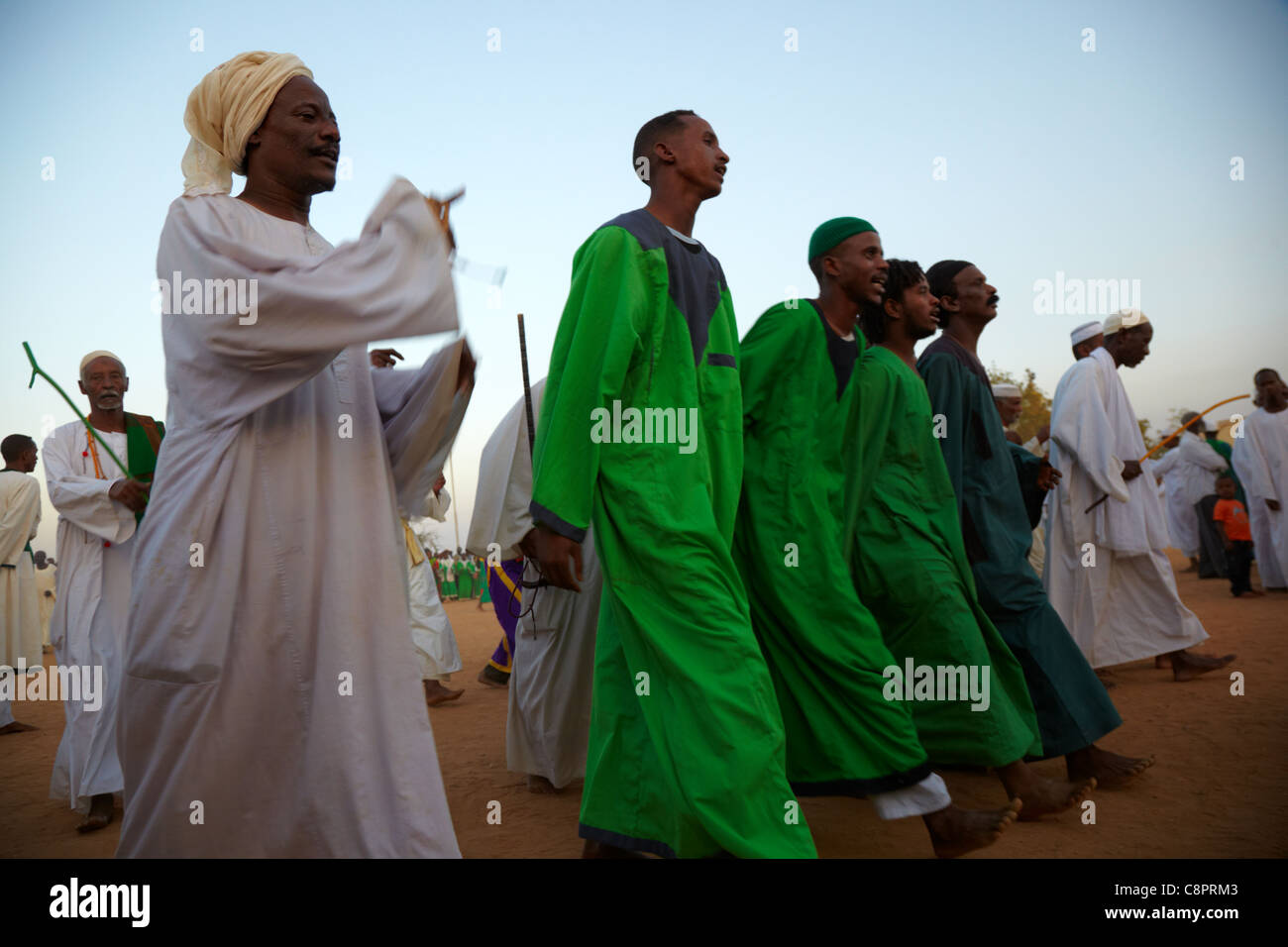 Wirbelnden Derwische, Hamed Al-Nil Grab, Omdurman, Nord-Sudan, Afrika Stockfoto
