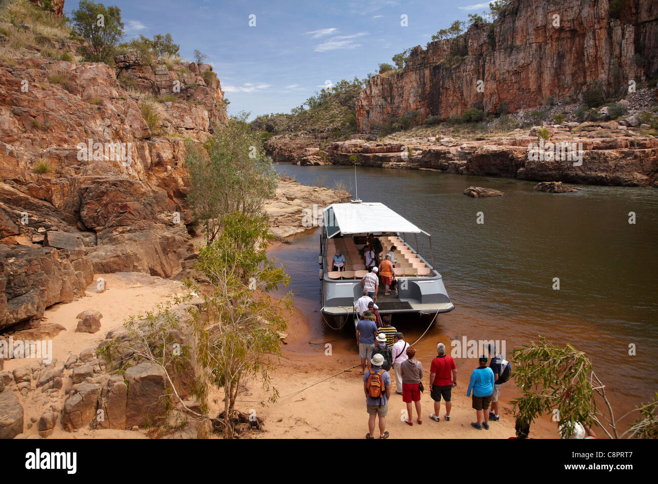 Touristen und Nitmiluk Ausflugsboot, Katherine Gorge, Nitmiluk Nationalpark, Northern Territory, Australien Stockfoto