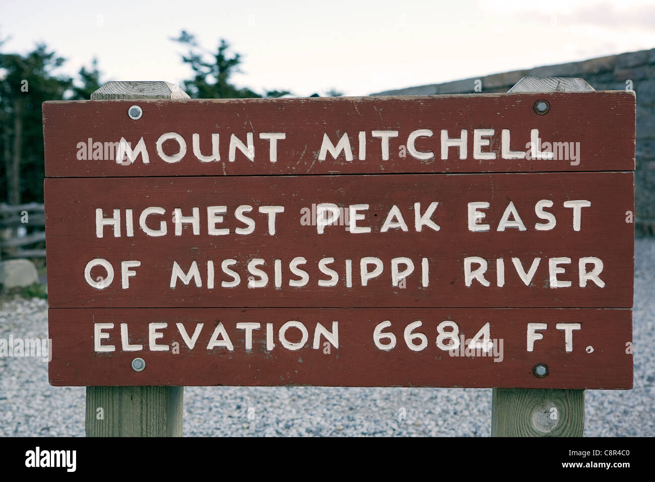 Mount Mitchell State Park Höhe Zeichen - Blue Ridge Parkway - in der Nähe von Burnsville, North Carolina USA Stockfoto