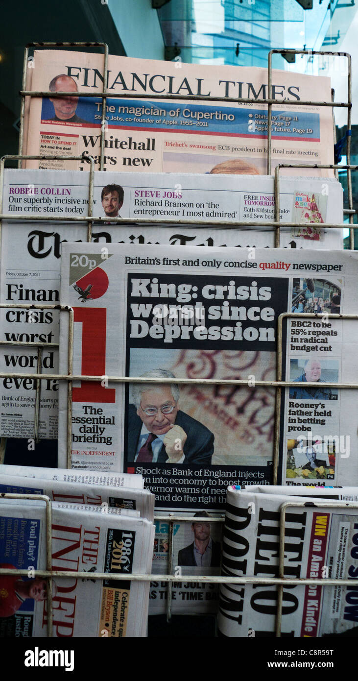 Mervyn King Britischen ich Zeitung Titelseite Überschrift 'König: schlimmste Krise seit der Depression" vom 7. Oktober 2011 Stockfoto