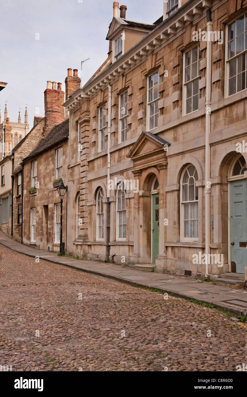 Kopfsteinpflaster und georgianischen Architektur in Stamford, Lincolnshire, UK Stockfoto