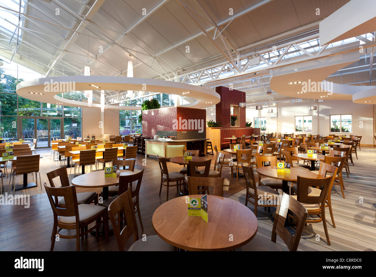 Innen große Gartencenter Restaurant unbesetzt Stockfoto