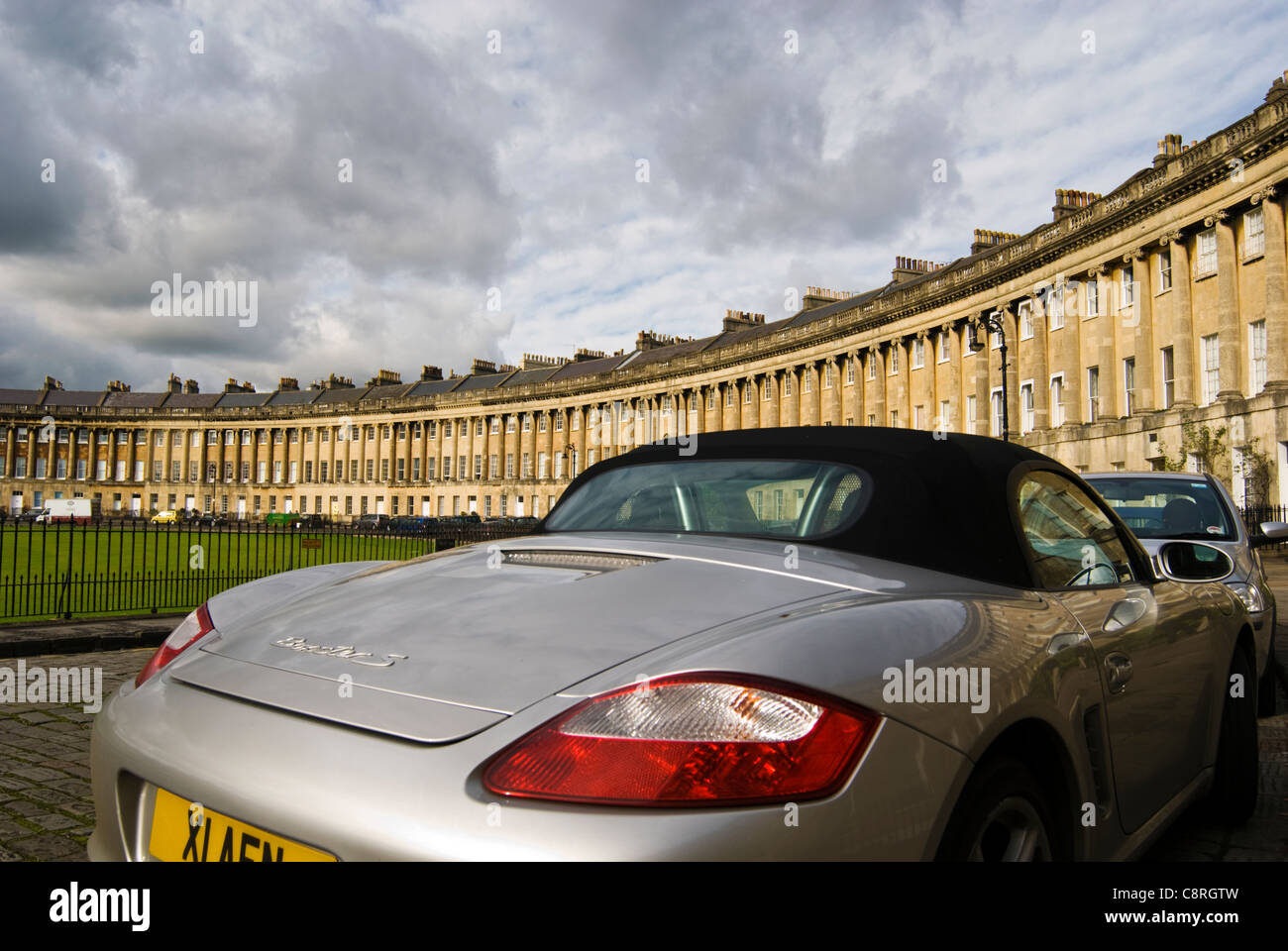 Porsche Boxster auf der Royal Crescent Wanne Stockfoto
