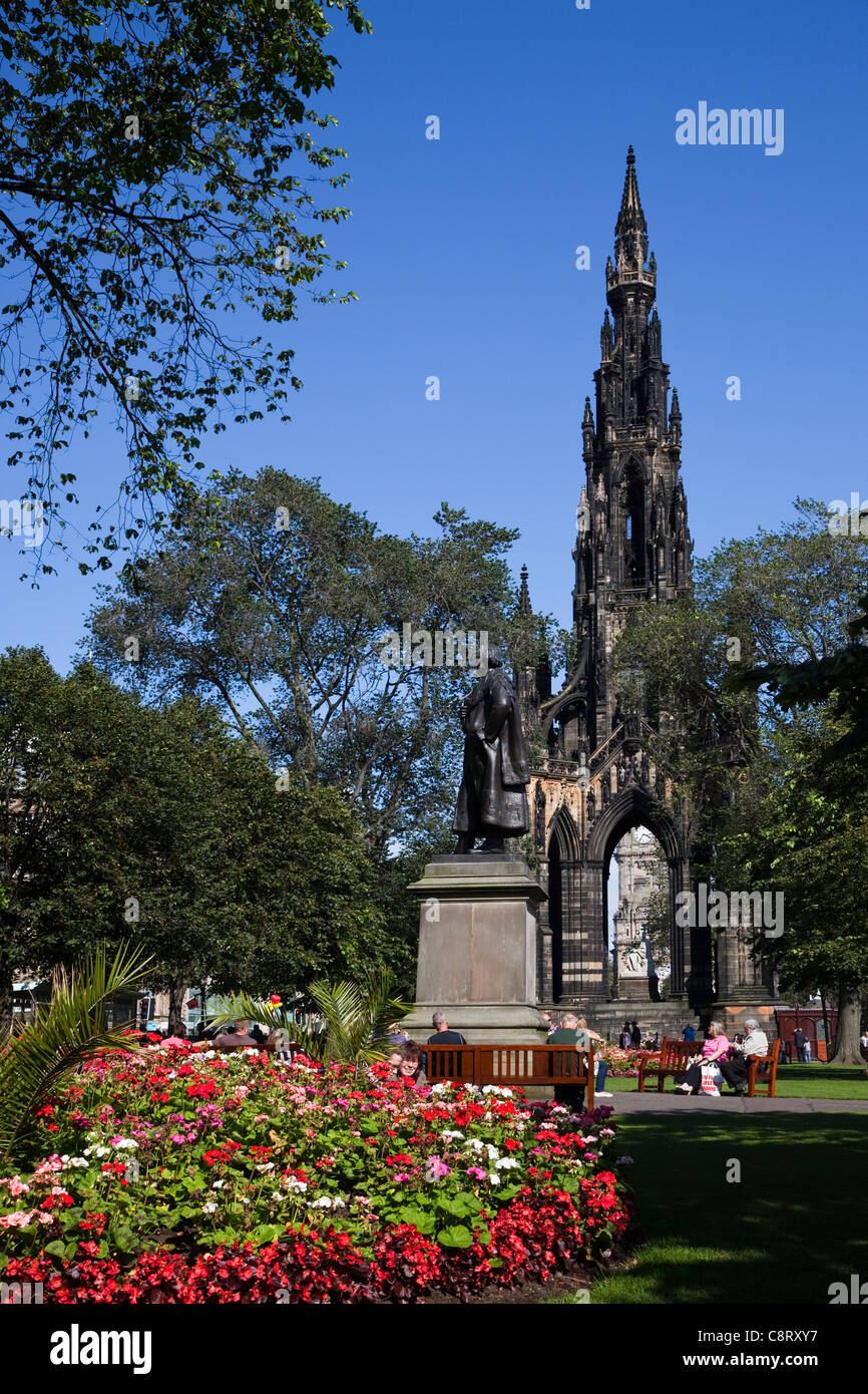 Scott Monument in Princes Street Gardens, Edinburgh, Schottland, Großbritannien Stockfoto