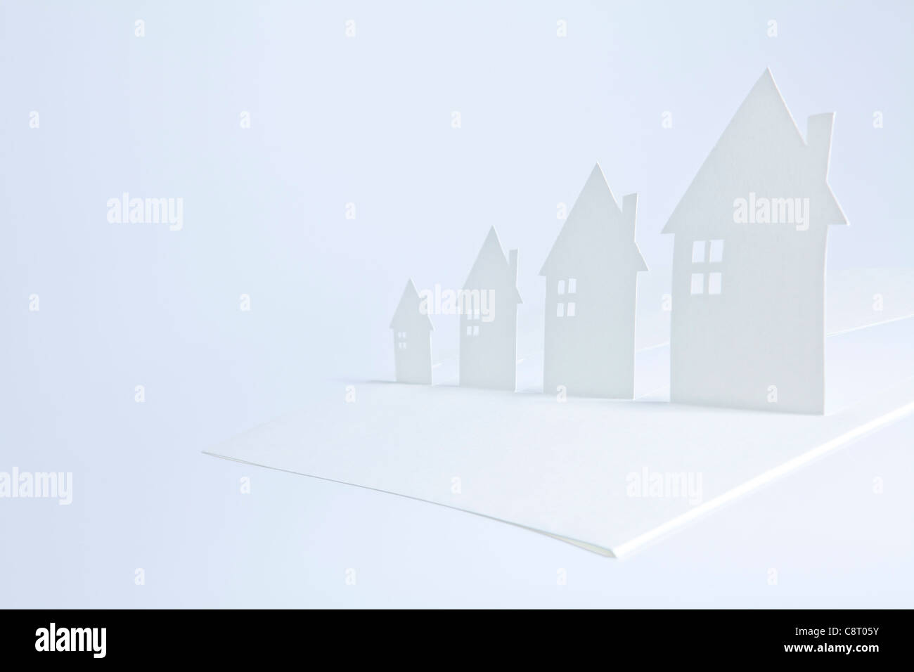 Vier Häuser unterschiedlicher Höhe Stockfoto