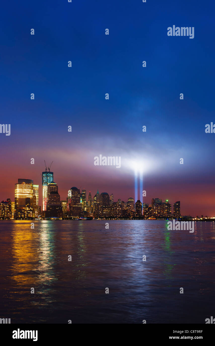 USA, New York City, Manhattan, 911 leichte Gedenkstätte am Ground Zero Stockfoto