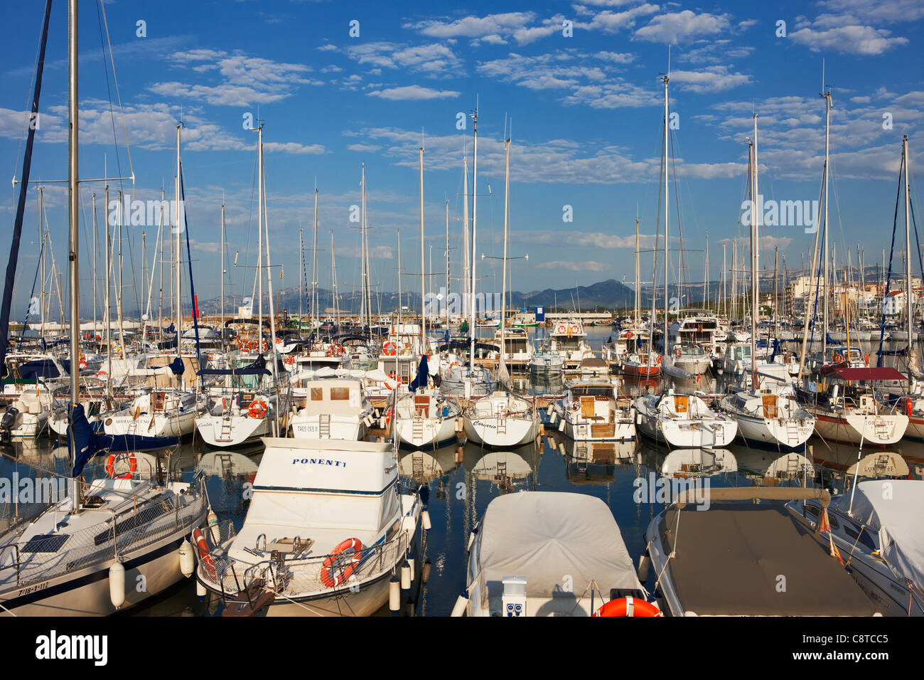 Cambrils Marina. Costa Dorada, Katalonien, Spanien. Stockfoto