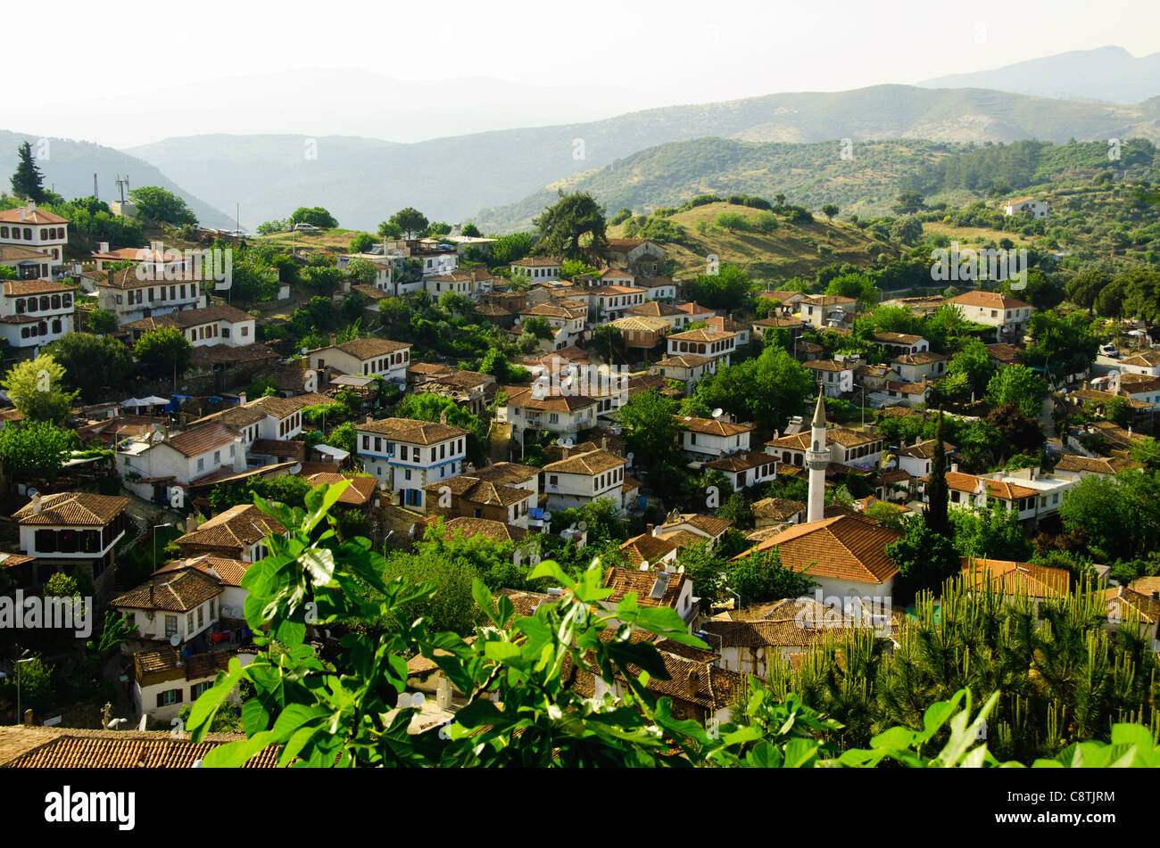 Türkei, Sirince, erhöhten Blick auf Dorf Stockfoto