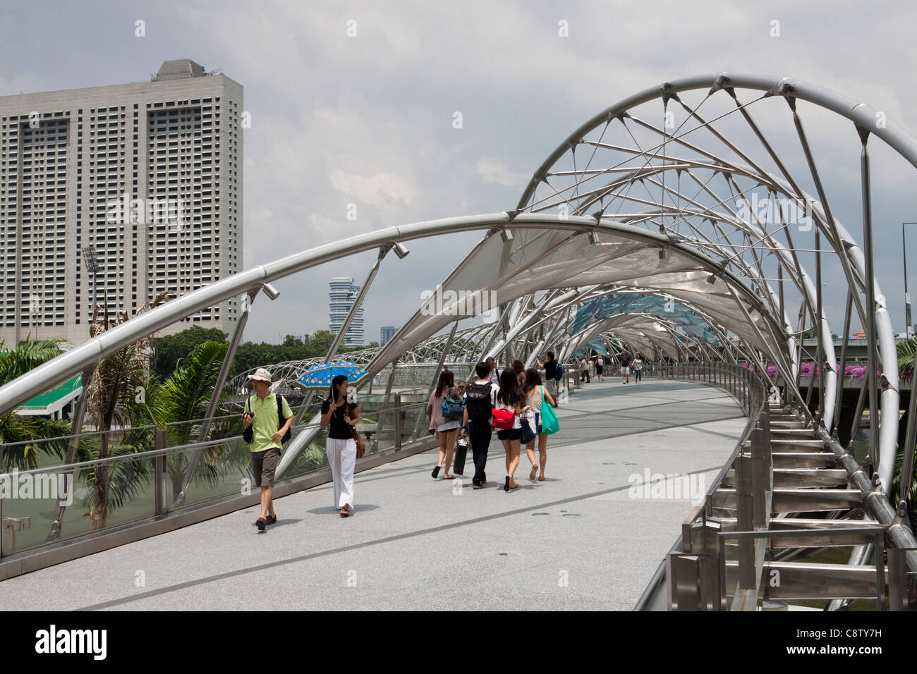 Die Helix-Brücke die Welt zuerst gebogen Doppel-Helix-Brücke, Singapur Stockfoto