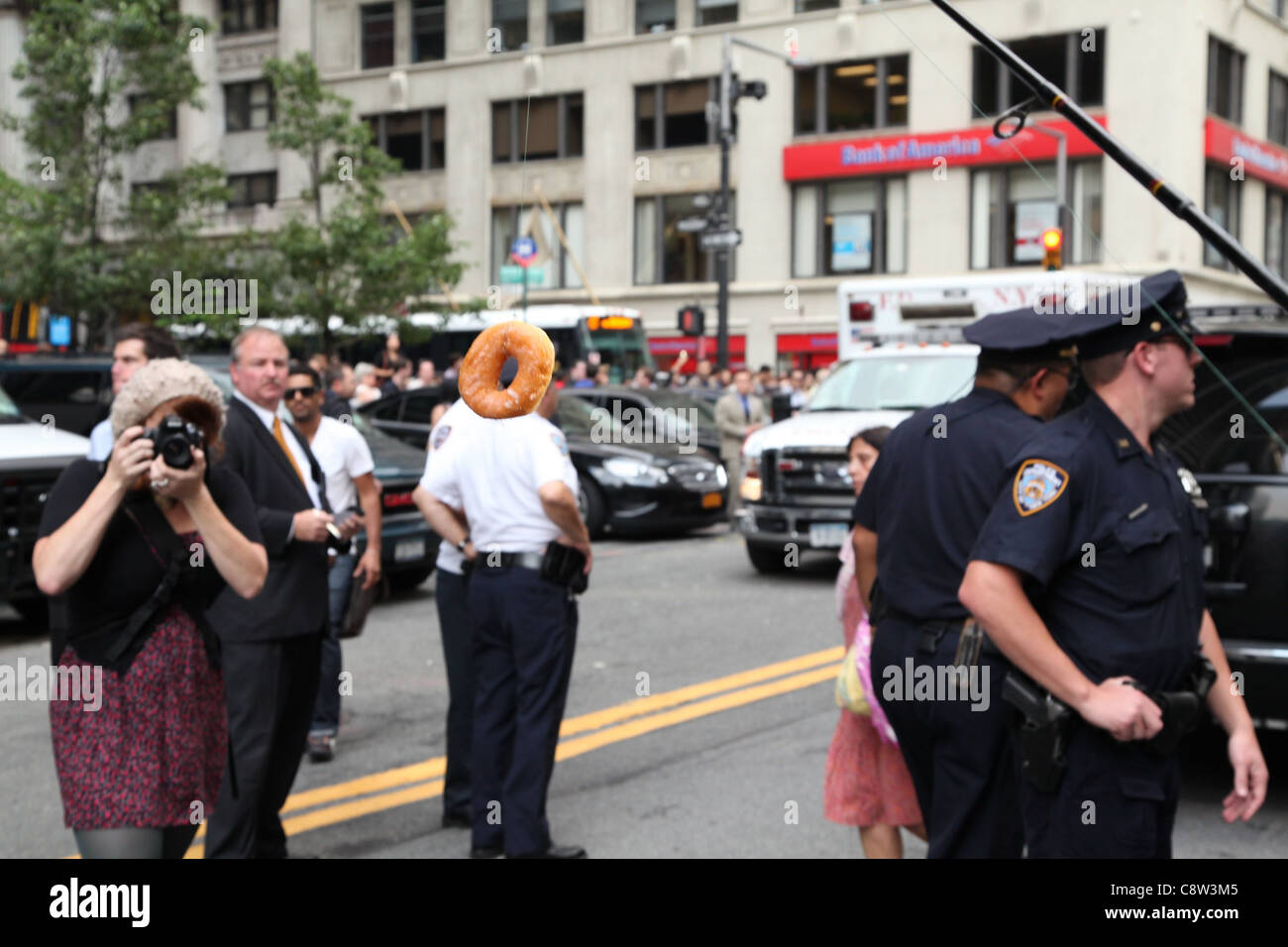 Demonstranten in Anwesenheit für OCCUPY WALL STREET Protest, Liberty Plaza, New York, NY 30. September 2011. Foto von: Andres Stockfoto