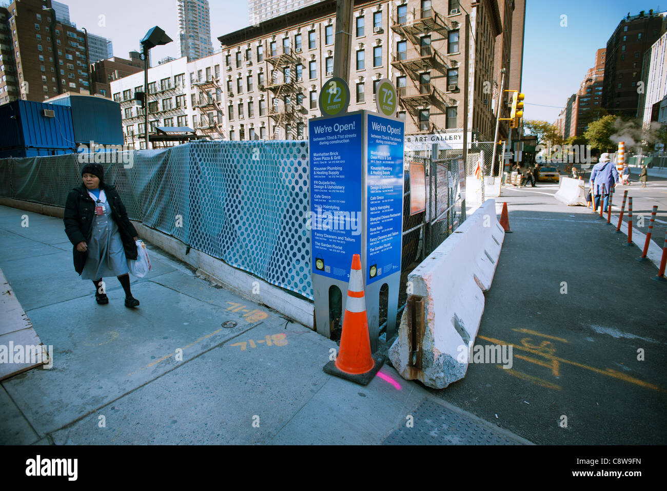 Ein Zeichen listet Unternehmen Inconvienced durch den Bau auf Second Avenue durch den u-Bahn-Bau Stockfoto