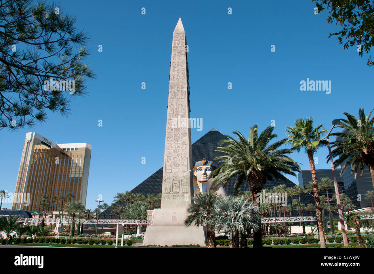 Obelisk Casino Luxor Las Vegas Nevada Sphinx Pyramide Glücksspiel Hauptstadt der Welt der Vereinigten Staaten Stockfoto