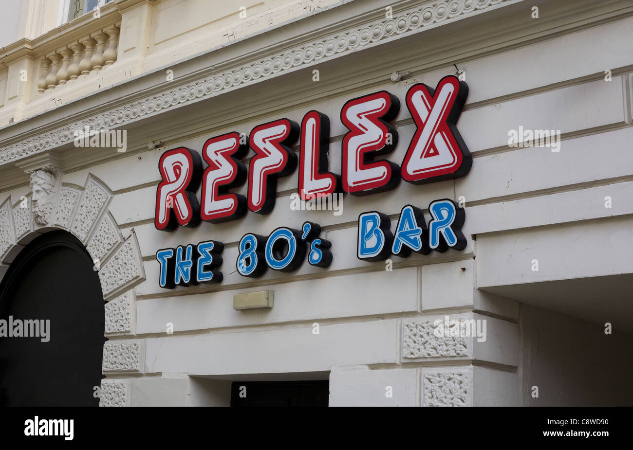 Reflex der 80er Jahre Bar in Liverpool, Nachtclub, Studenten Stockfoto