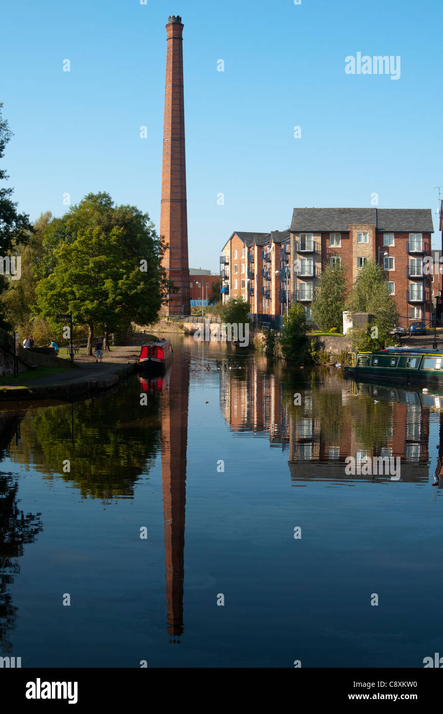 Portland-Becken.  Kreuzung der Peak Forest und Ashton Kanäle.  Ashton unter Lyne Tameside, Manchester, England, Vereinigtes Königreich Stockfoto