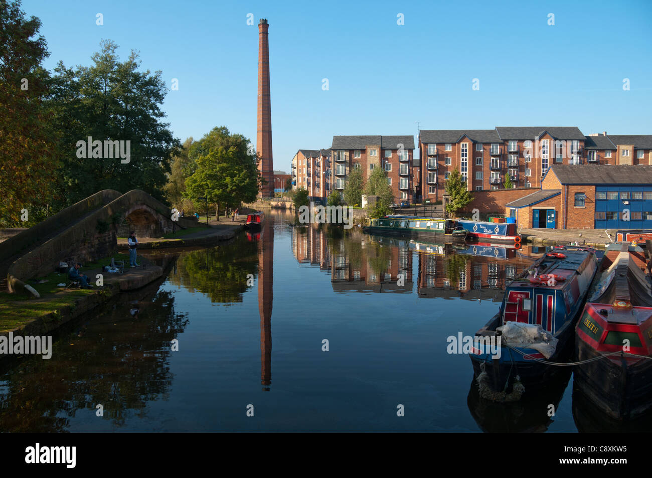 Portland-Becken.  Kreuzung der Peak Forest und Ashton Kanäle.  Ashton unter Lyne Tameside, Manchester, England, Vereinigtes Königreich Stockfoto