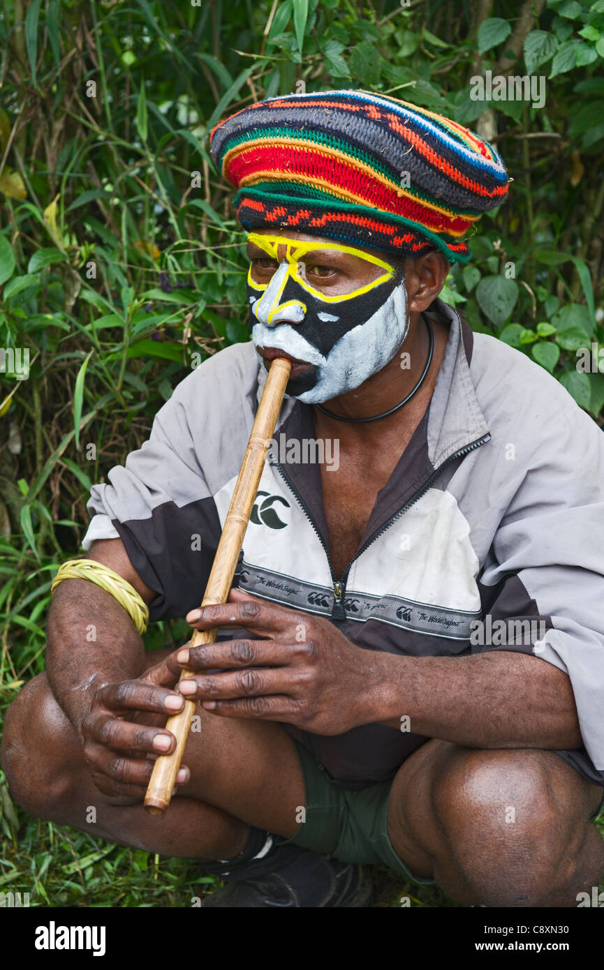 Performer bei Paiya Show im westlichen Hochland Papua-Neuguinea Stockfoto