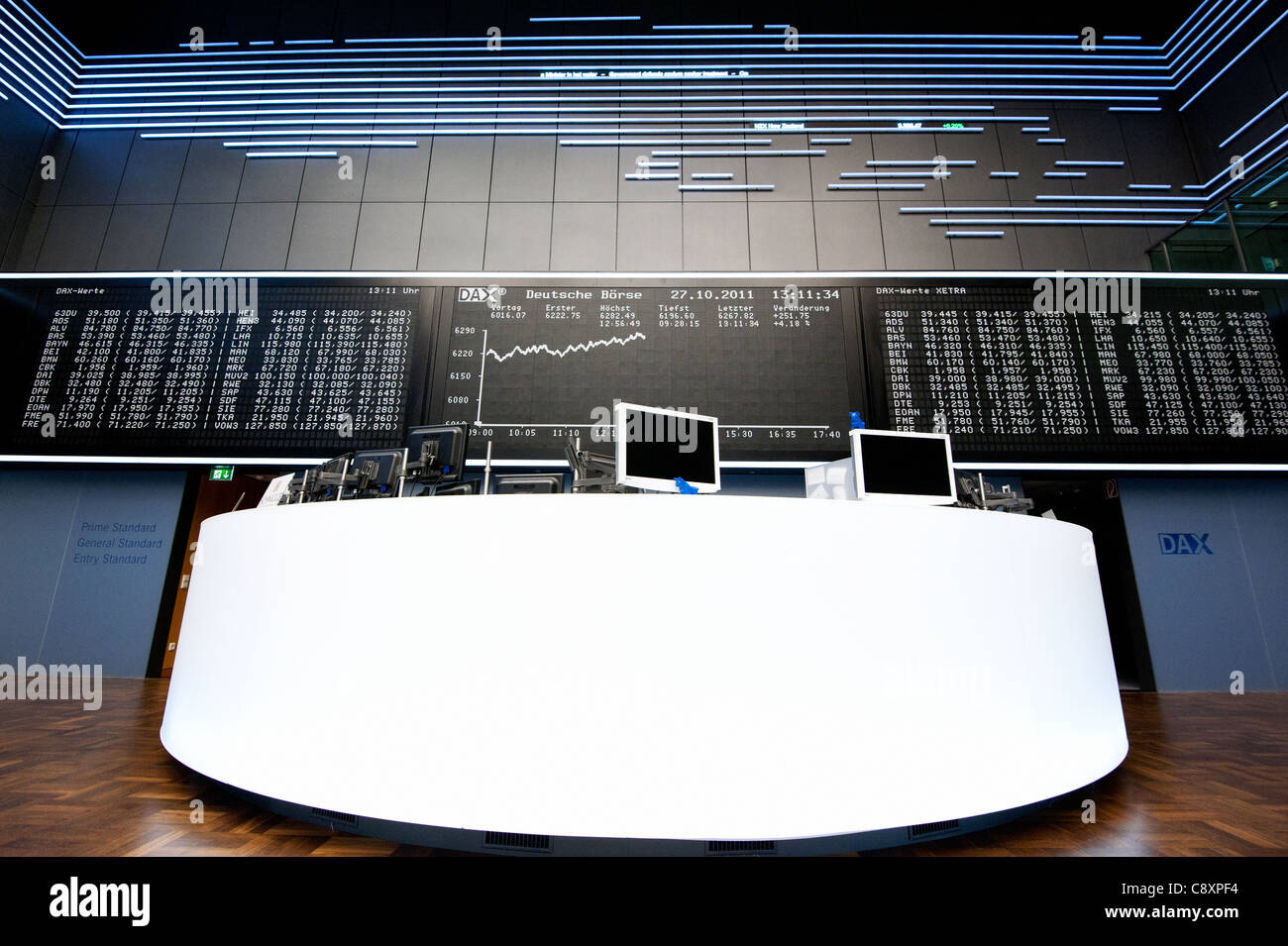 Handelssaal der Börse Frankfurt, Hessen, Deutschland. Stockfoto