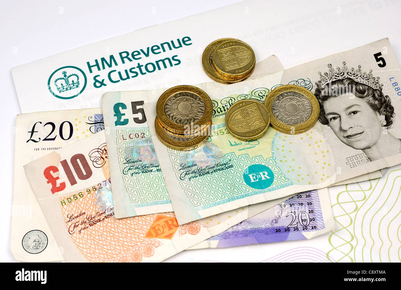 Ein HM Revenue & Zoll Steuererklärung und cash Stockfoto