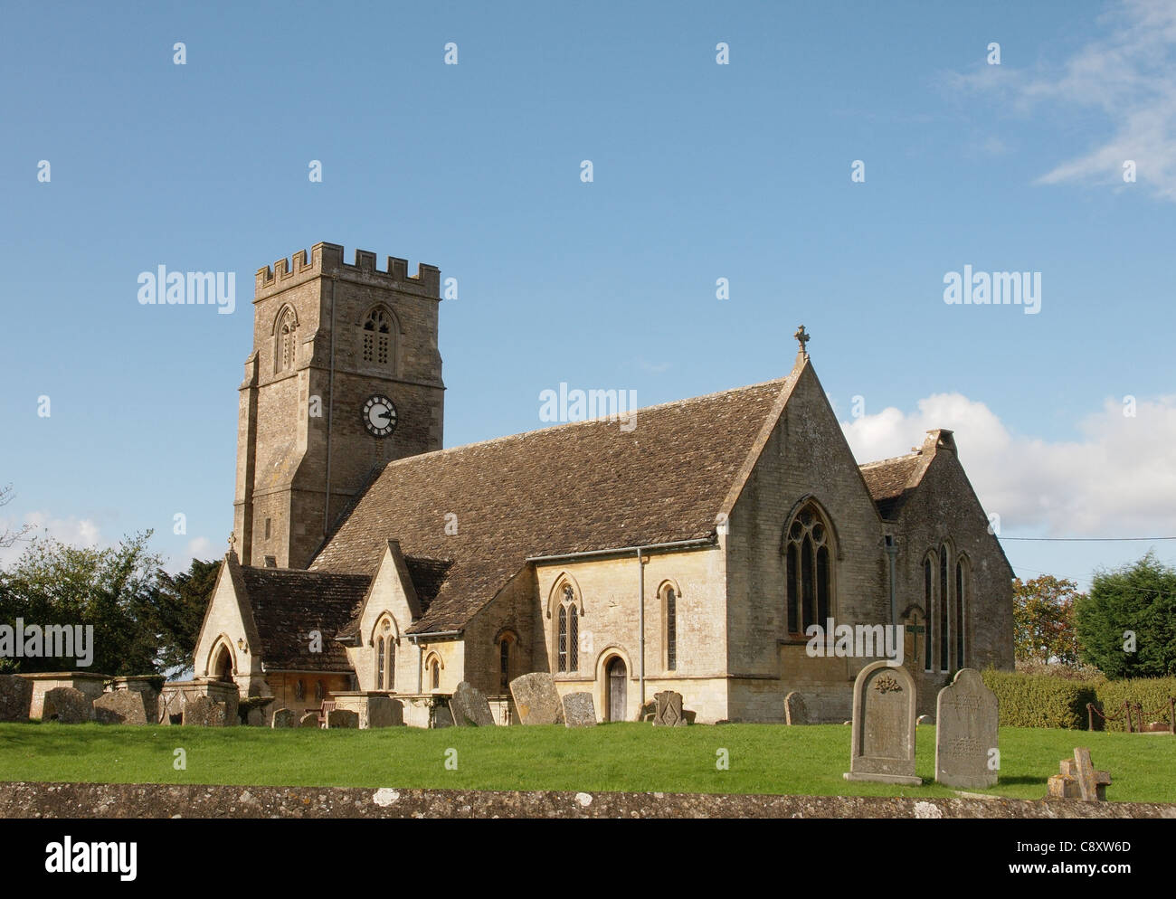 Typisch Englisch Landkirche, Marienkirche, Hullavington Stockfoto
