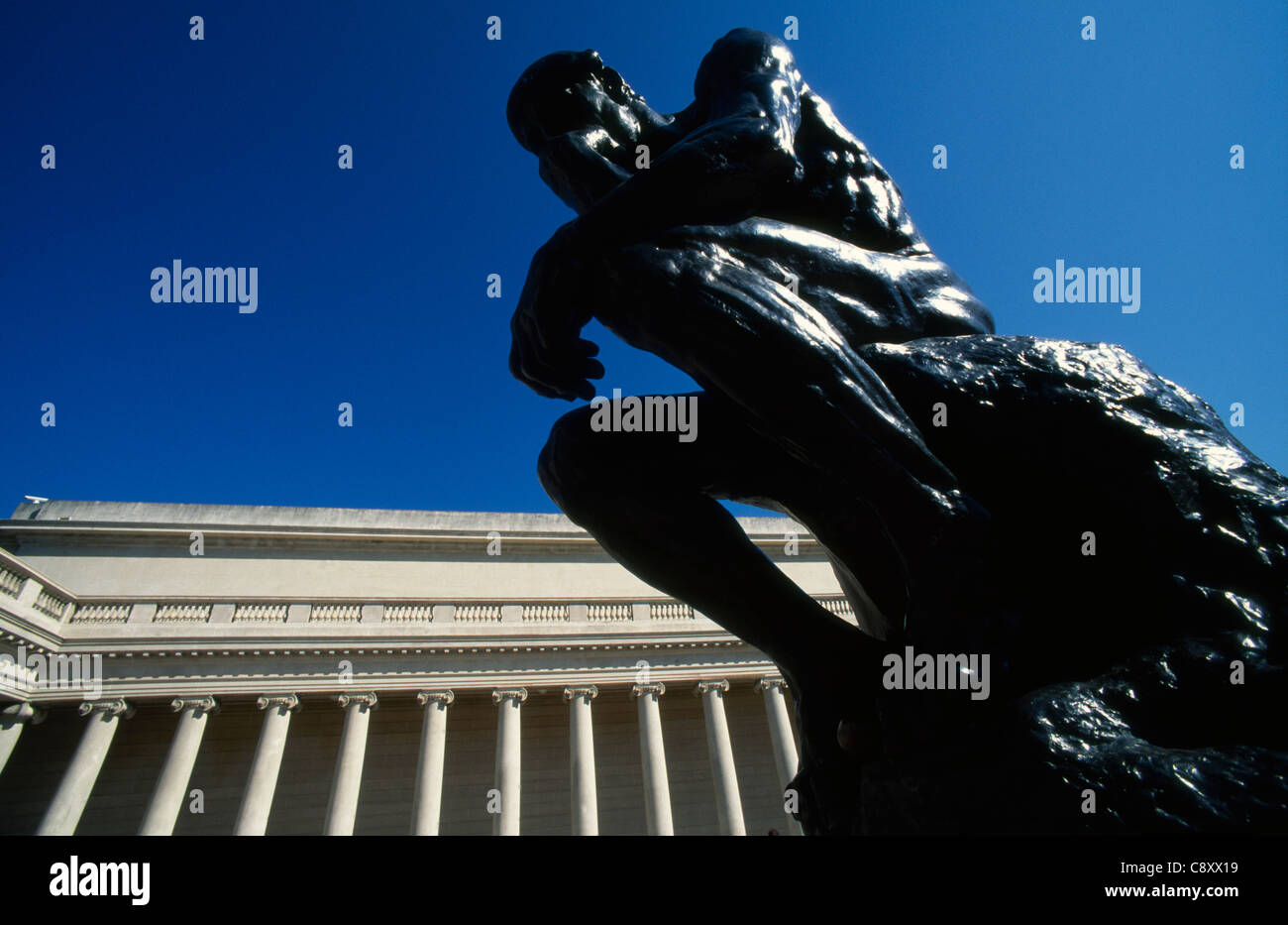 Rodins "Denker" im Palast der Ehrenlegion, Lincoln Park, San Francisco, Kalifornien Stockfoto