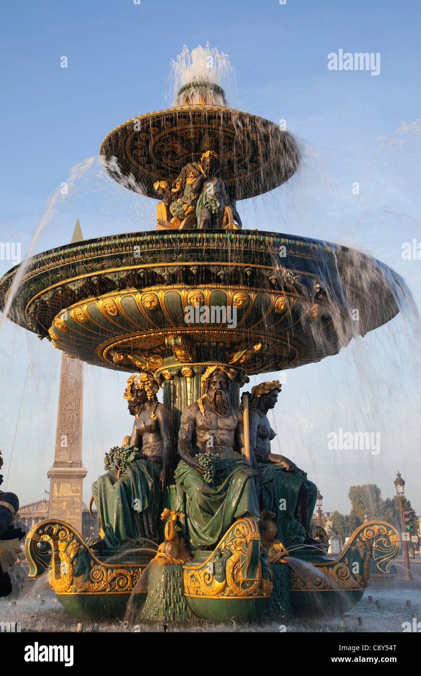 Frankreich, Paris, Place De La Concorde, La Fontaine des Mers (Brunnen der Meere), von Jacques Ignace Hittorff Stockfoto