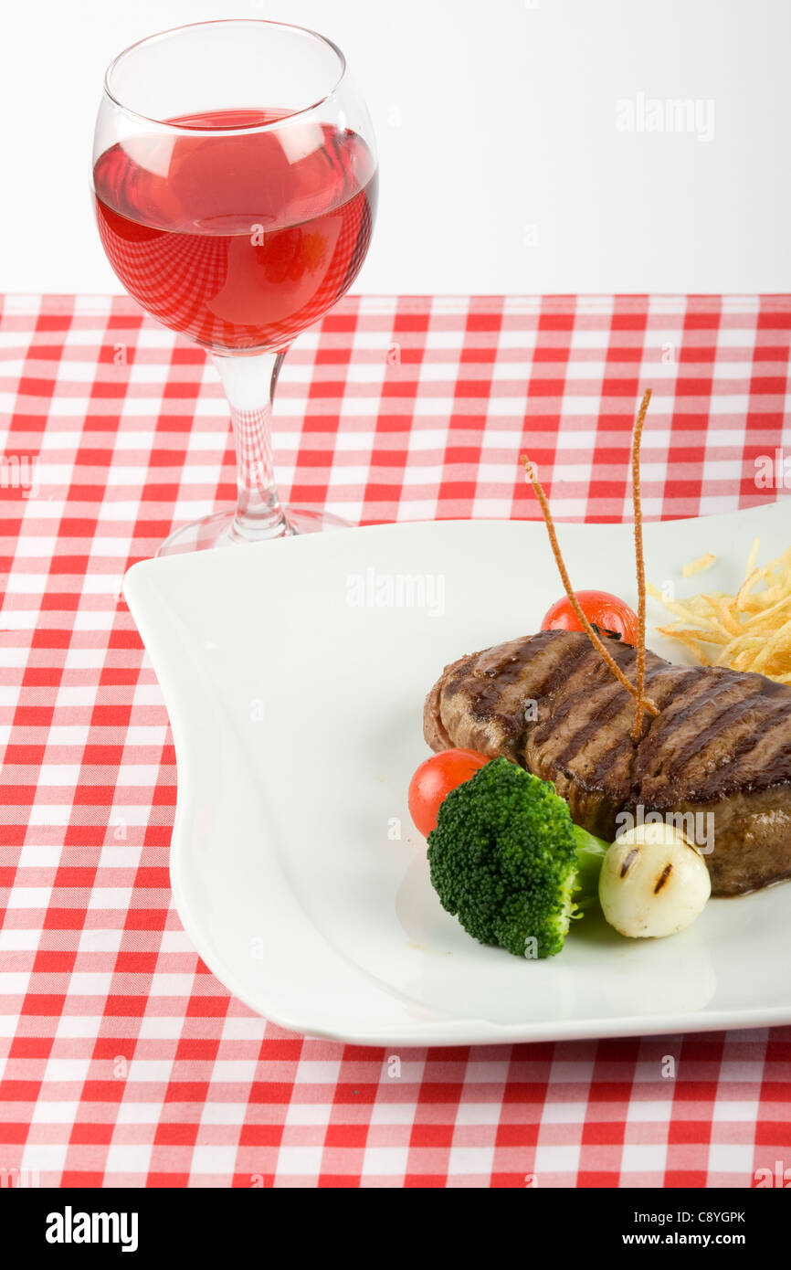 Steak mit Kartoffeln Stockfoto