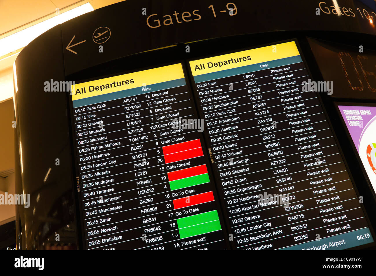 Edinburgh Flughafen - Warnungen für Abflug verzögerte, spät, an Bord Stockfoto