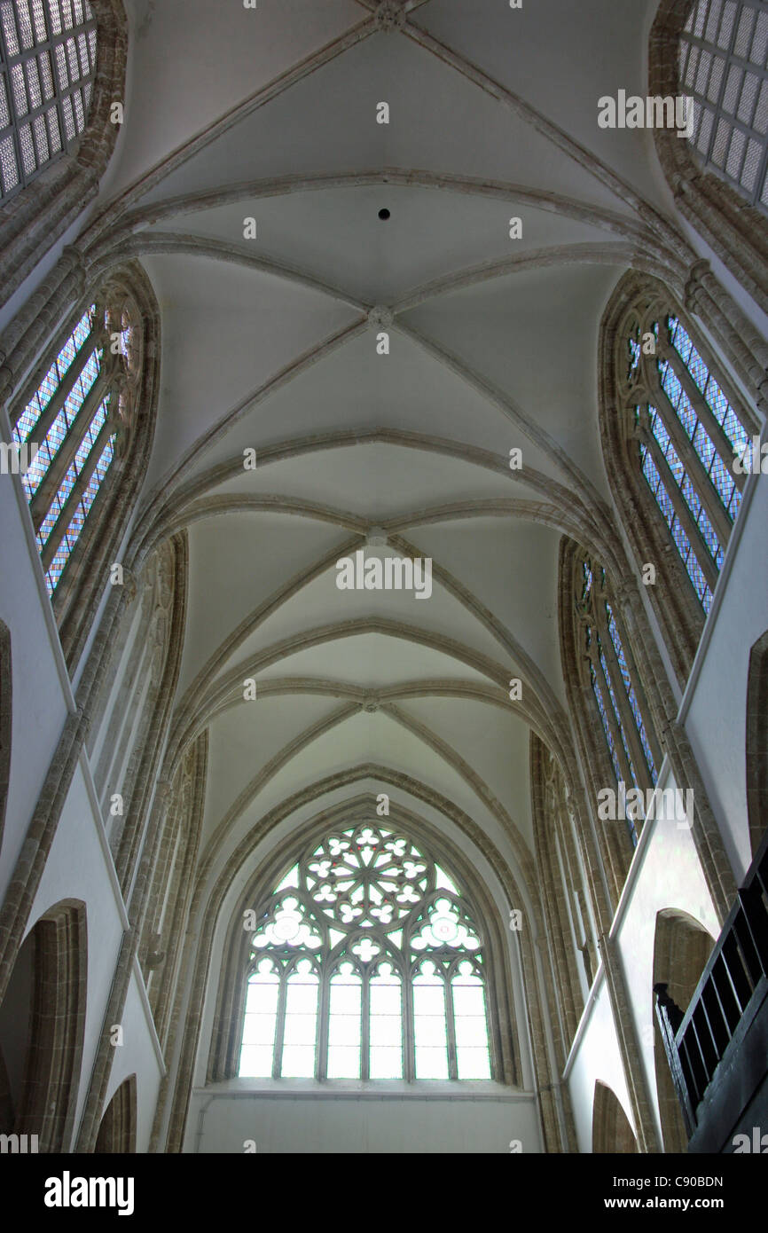 Innere des Lala Mustafa Pasa Moschee (St.-Nikolaus-Dom) in Famagusta. Stockfoto