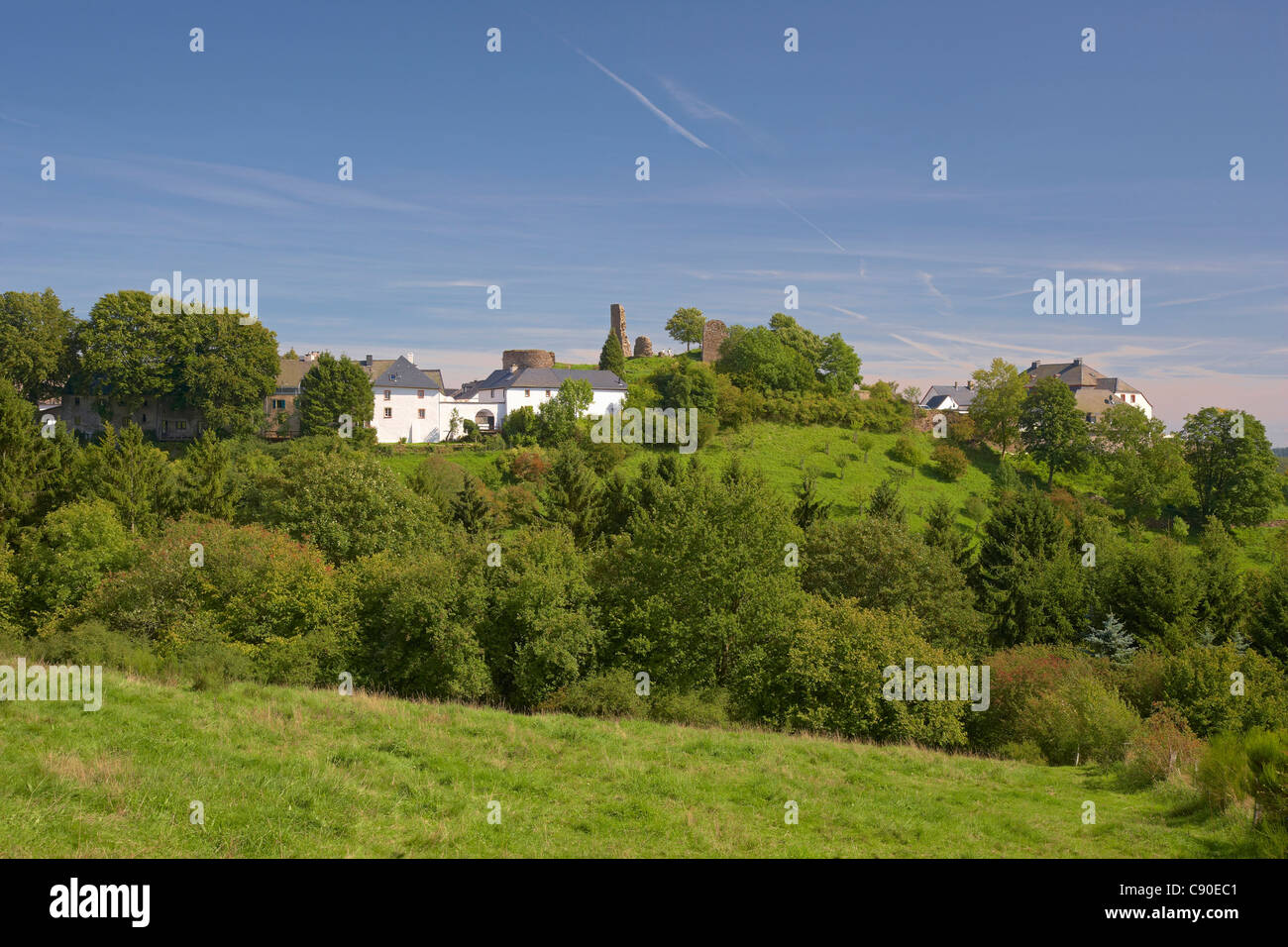 Blick auf Kronenburg, Eifel, Nordrhein-Westfalen, Deutschland, Europa Stockfoto