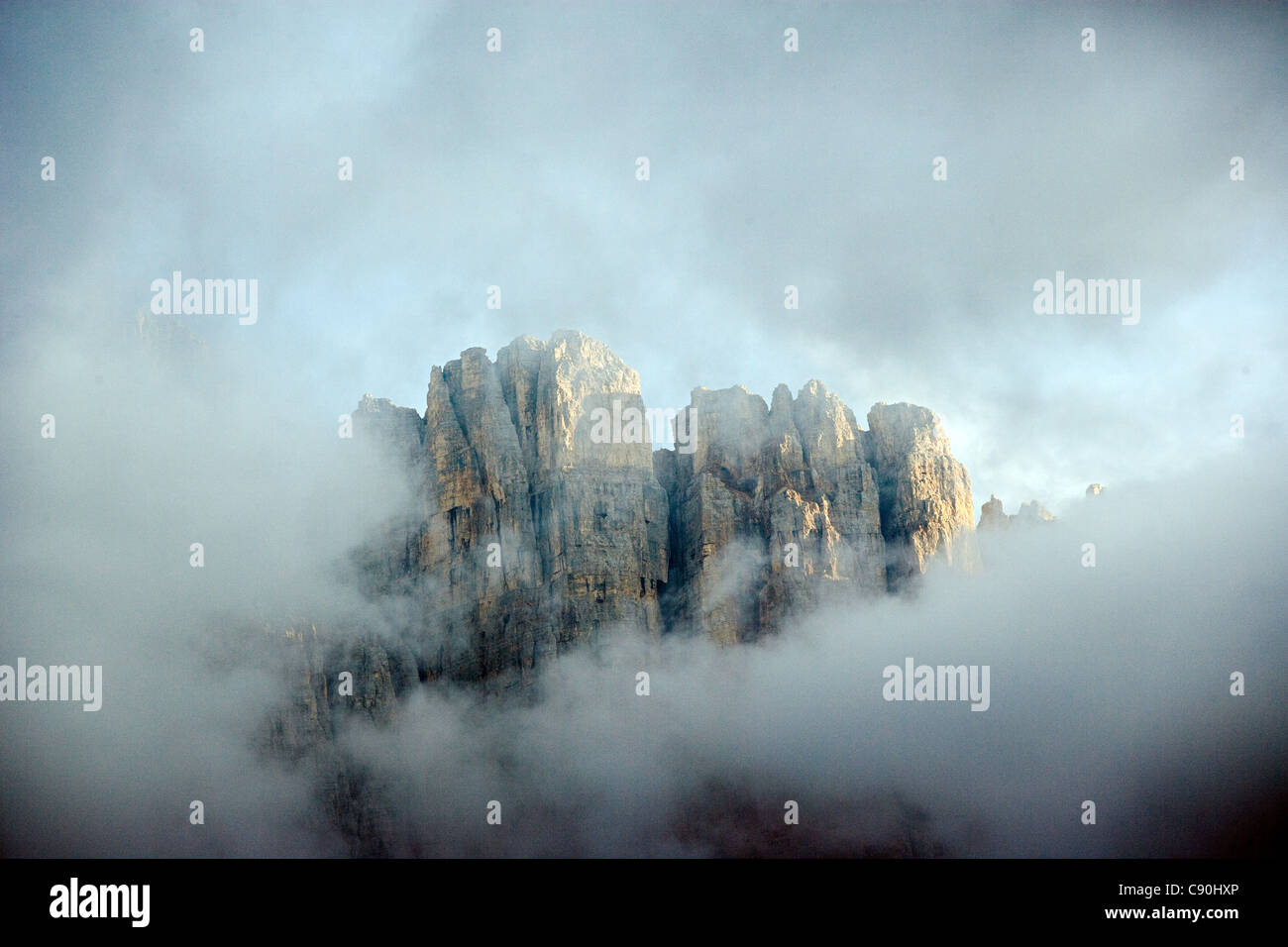 Monte Latemar, Dolomiten, Alto Adige, Italien Stockfotografie Alamy
