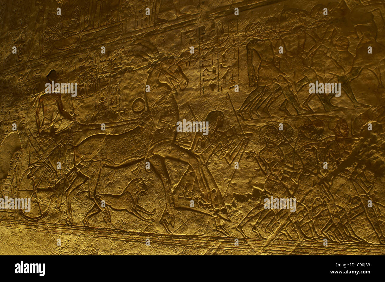 Ägyptische Kunst. Große Tempel von Ramses II.  Ramses II. in der Schlacht von Kadesch. Abu Simbel. Ägypten. Stockfoto