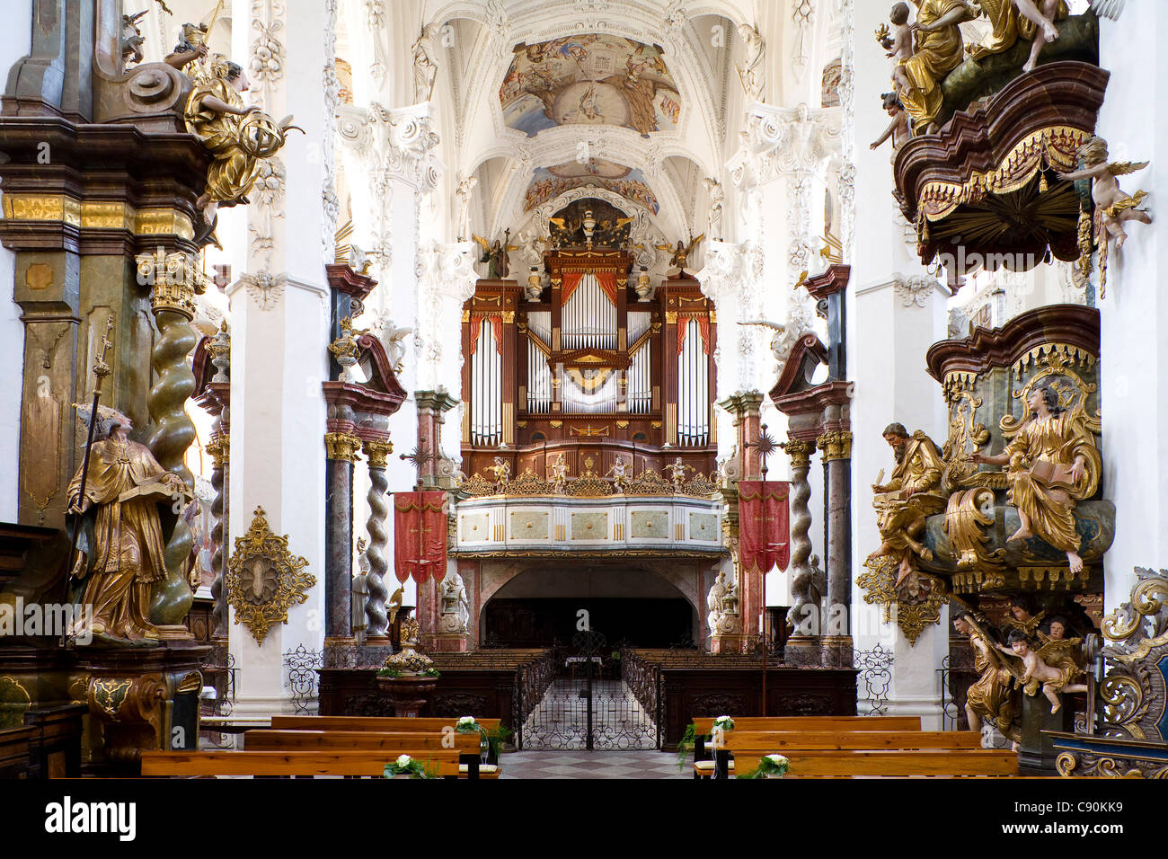 Orgel in Neuzelle Kloster, Zisterzienser-Kloster in der Nähe von München, Niederlausitz, Brandenburg, Deutschland, Europa Stockfoto