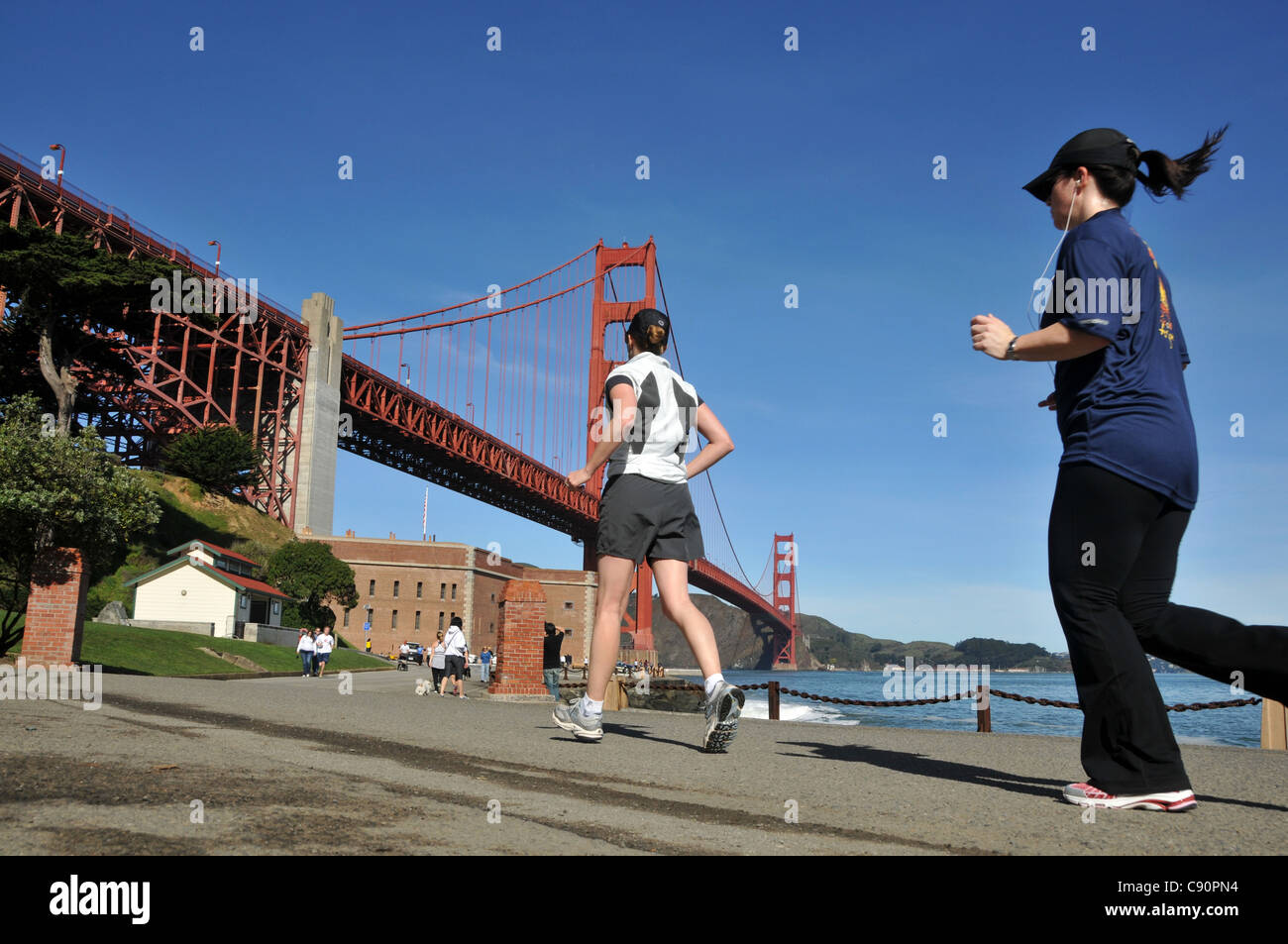 Blick auf die Golden Gate Bridge von Presidio, San Francisco, Kalifornien, USA, Amerika Stockfoto