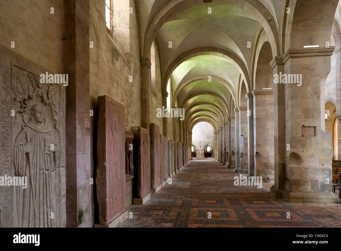 Kloster Eberbach, ein mittelalterliches Kloster in Eltville bin Rhein, Rheingau, Hessen, Deutschland, Europa Stockfoto