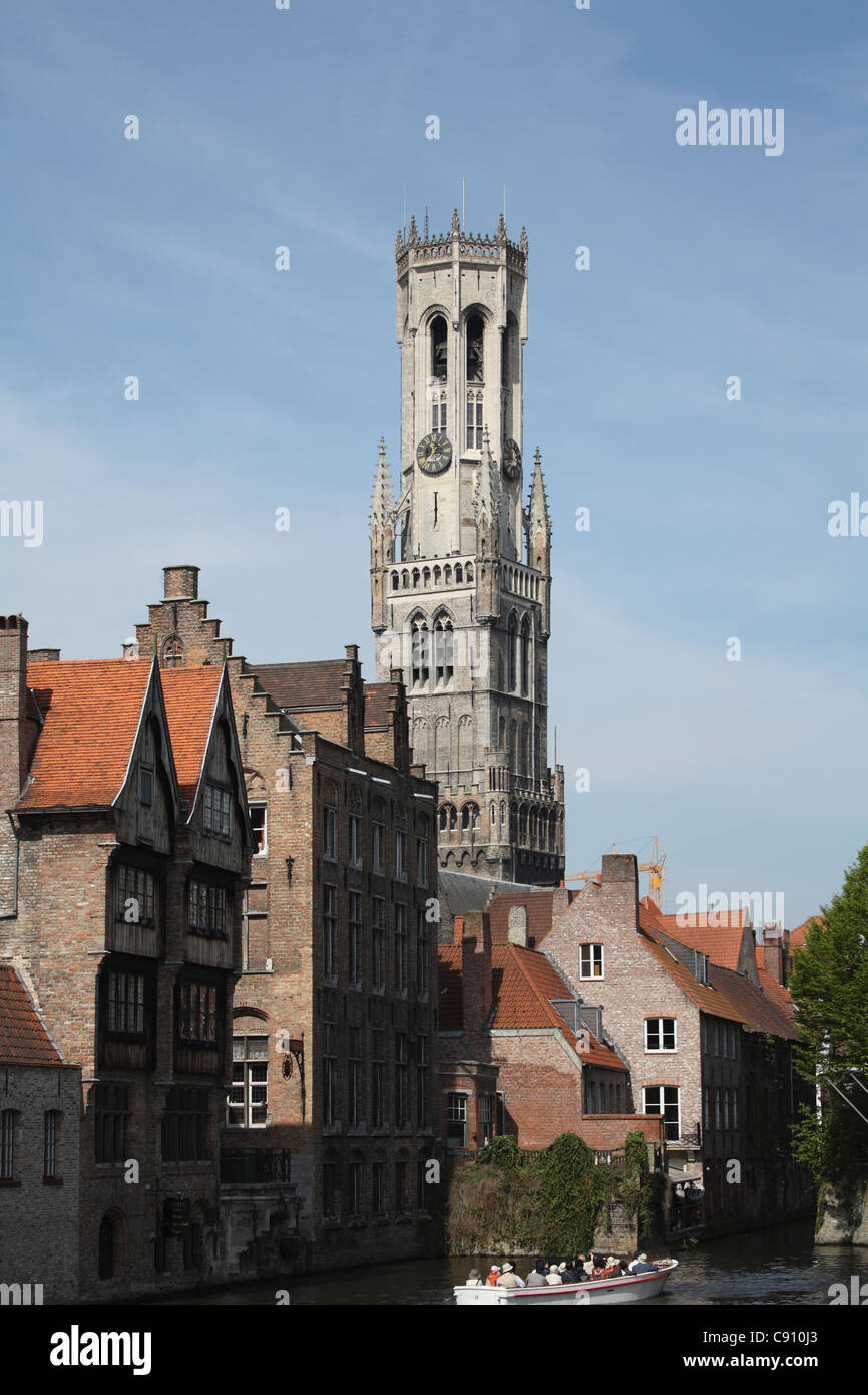 Brügge ist eines der schönsten mittelalterlichen Städte in Europa mit einer Fülle von historischen Architektur. Die Altstadt ist auf einem Netz von Stockfoto