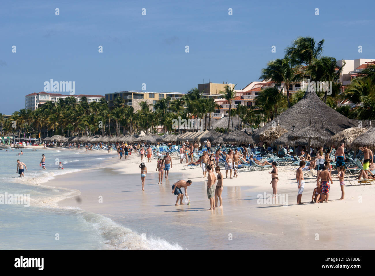 Palm Beach ist ein Resort an der Küste der Insel Aruba auf den kleinen Antillen. Niederländische Antillen, Aruba Stockfoto