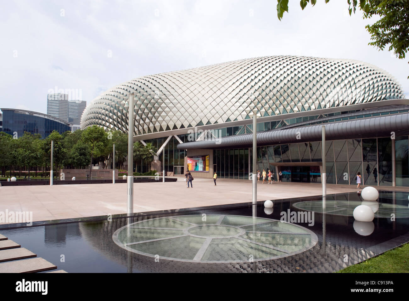 Die Esplanade - Theatres on the Bay Stockfoto