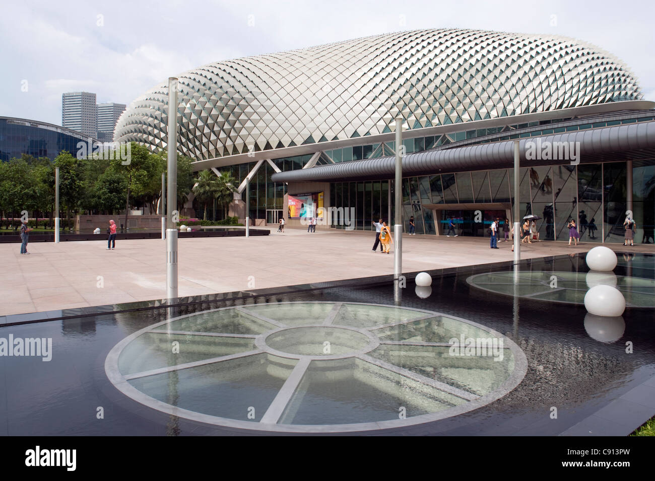 Die Esplanade - Theatres on the Bay Stockfoto