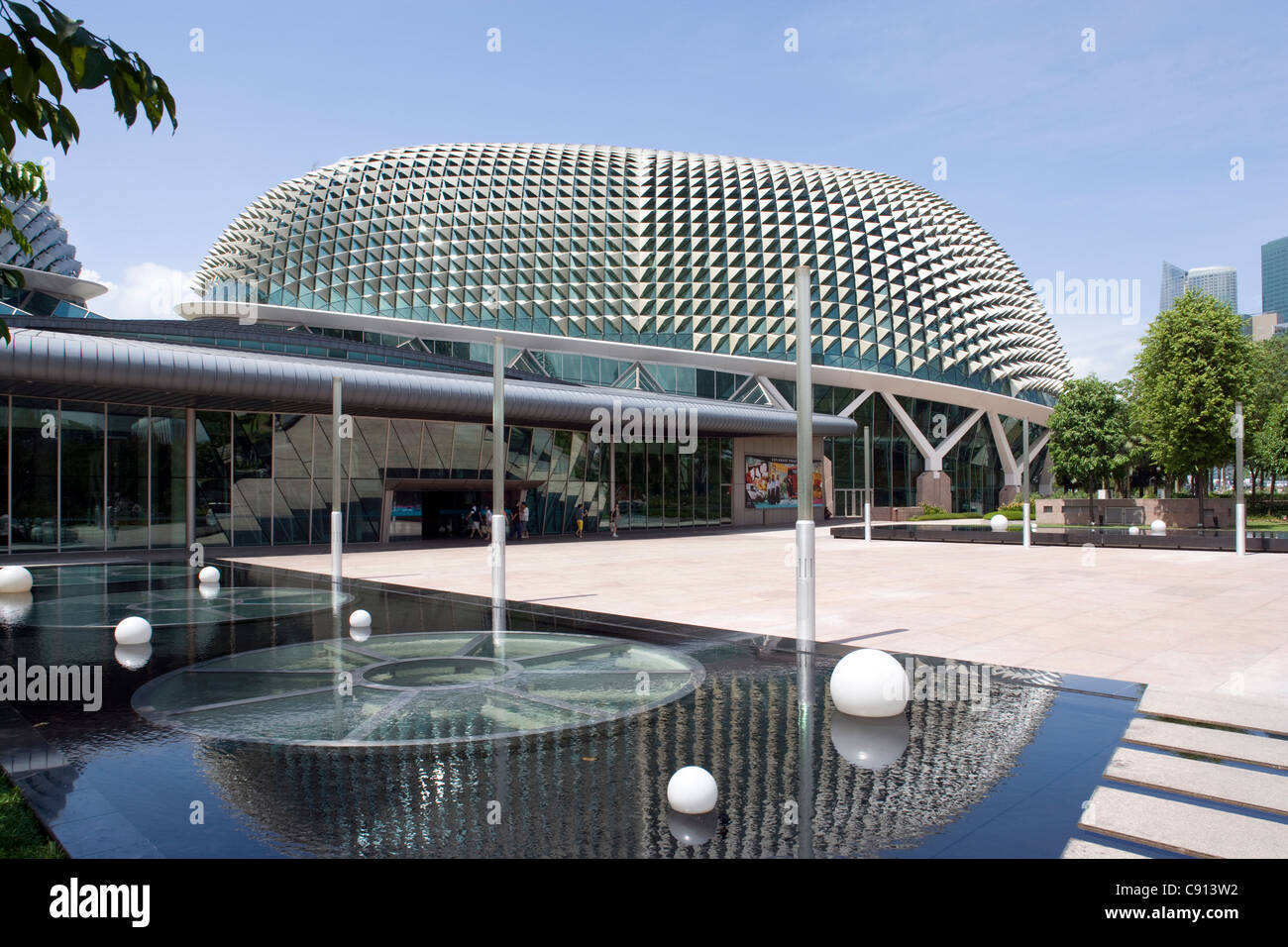 Die Esplanade - Theatres on the Bay Stockfoto