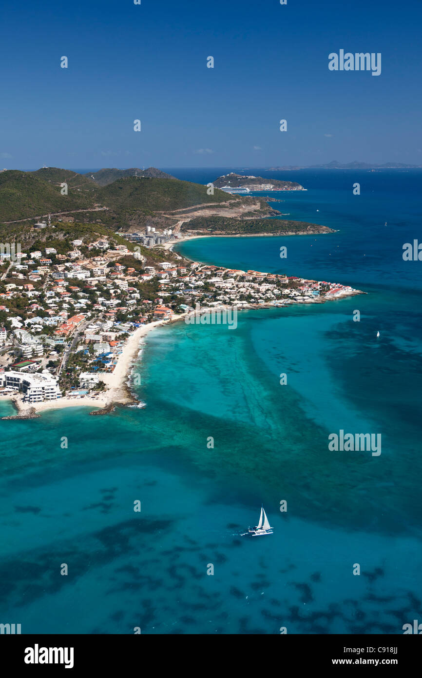 Sint Maarten, Karibik-Insel, unabhängig von den Niederlanden seit 2010. Philipsburg. Simpson Bay und die Lagune. Luft. Stockfoto