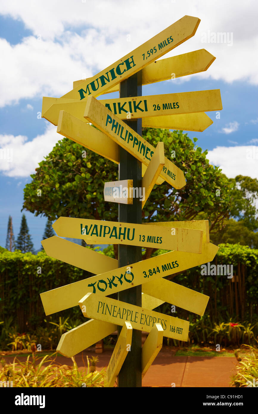 Wegweiser an der Dole Plantation Hawaii, Oahu, Hawaii, USA, Nordamerika, Amerika Stockfoto