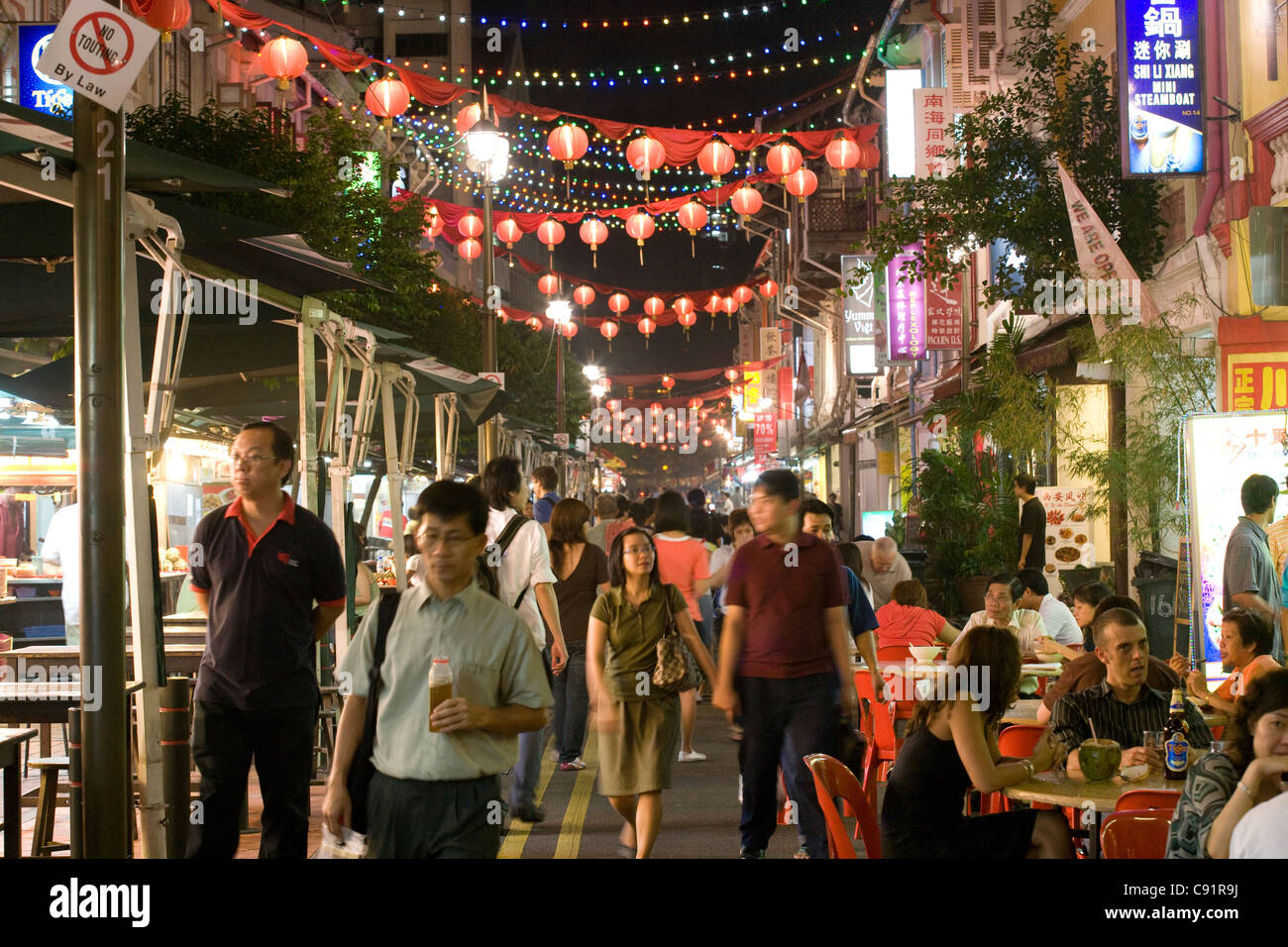Chinatown Food Street [aka Smith Street] - al Fresco Essen Stockfoto