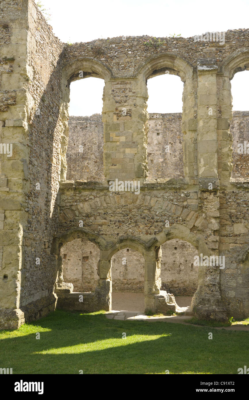 Die alte bleibt der innere halten, Portchester Castle. Eine Romano Saxon Shore-Festung, erbaut im späten 3. Jahrhundert. Stockfoto
