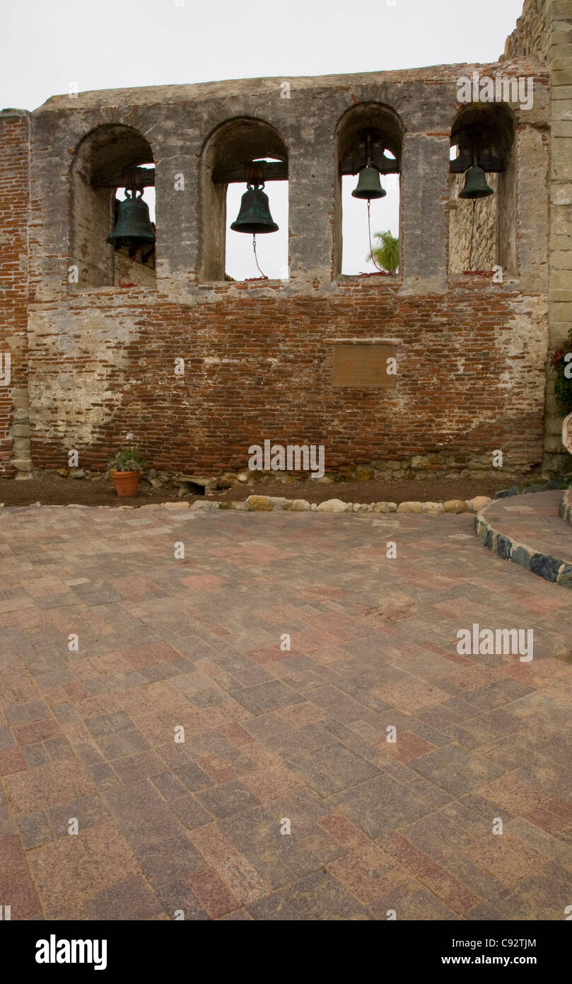 Kalifornien - die Glocken in den älteren Teil der Mission San Juan Capistrano. Stockfoto