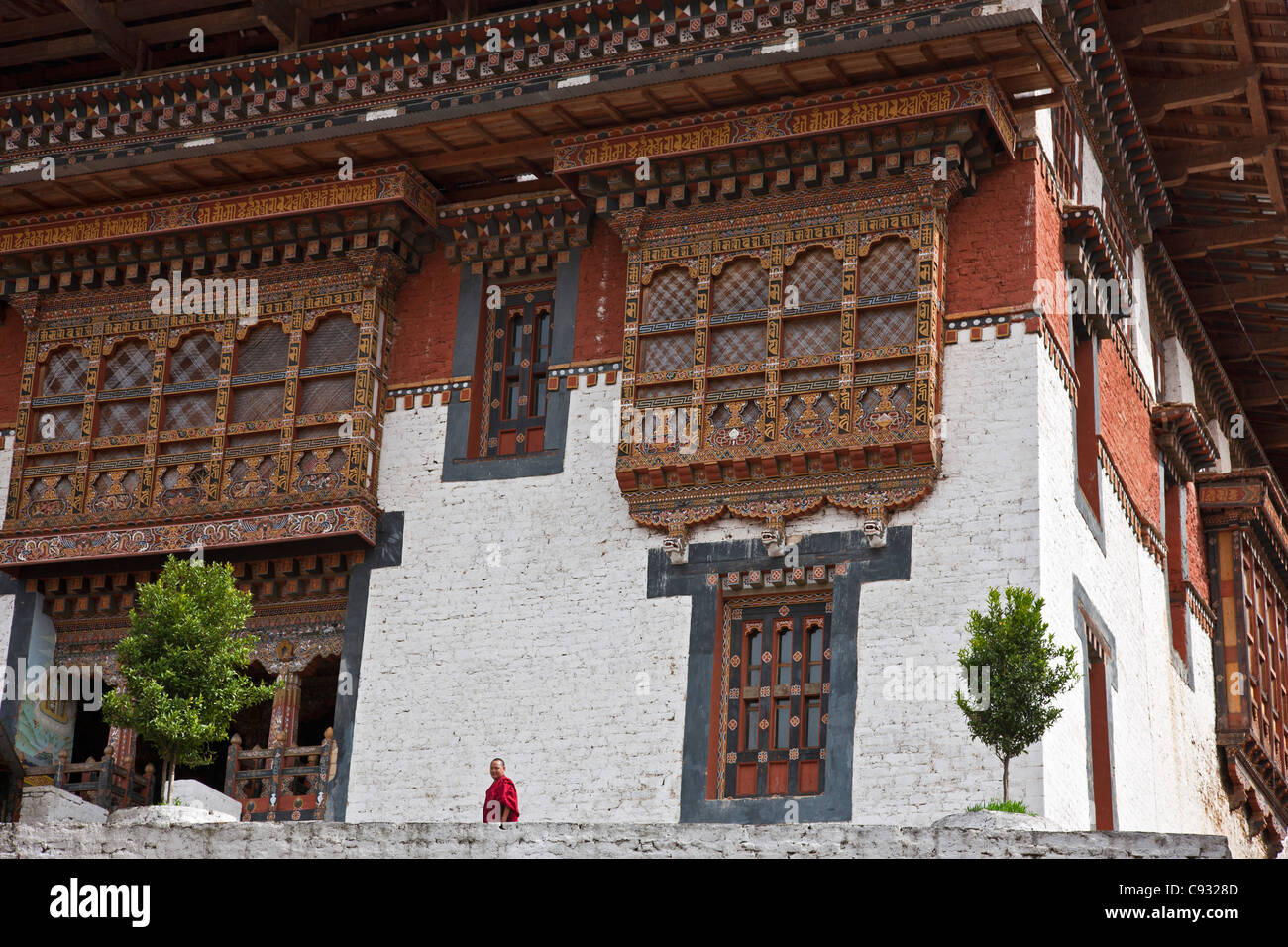 Das auffallende Innere des massiven Trongsa Dzong oder Festung, die in den 1640er-Jahren gebaut wurde. Stockfoto