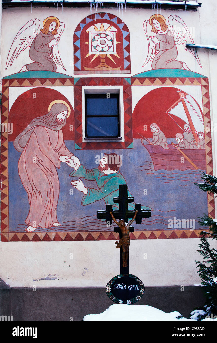 Nove Mesto, Ostböhmen, Tschechien; Ein Fresko an eines der wichtigsten Kirchen Stockfoto