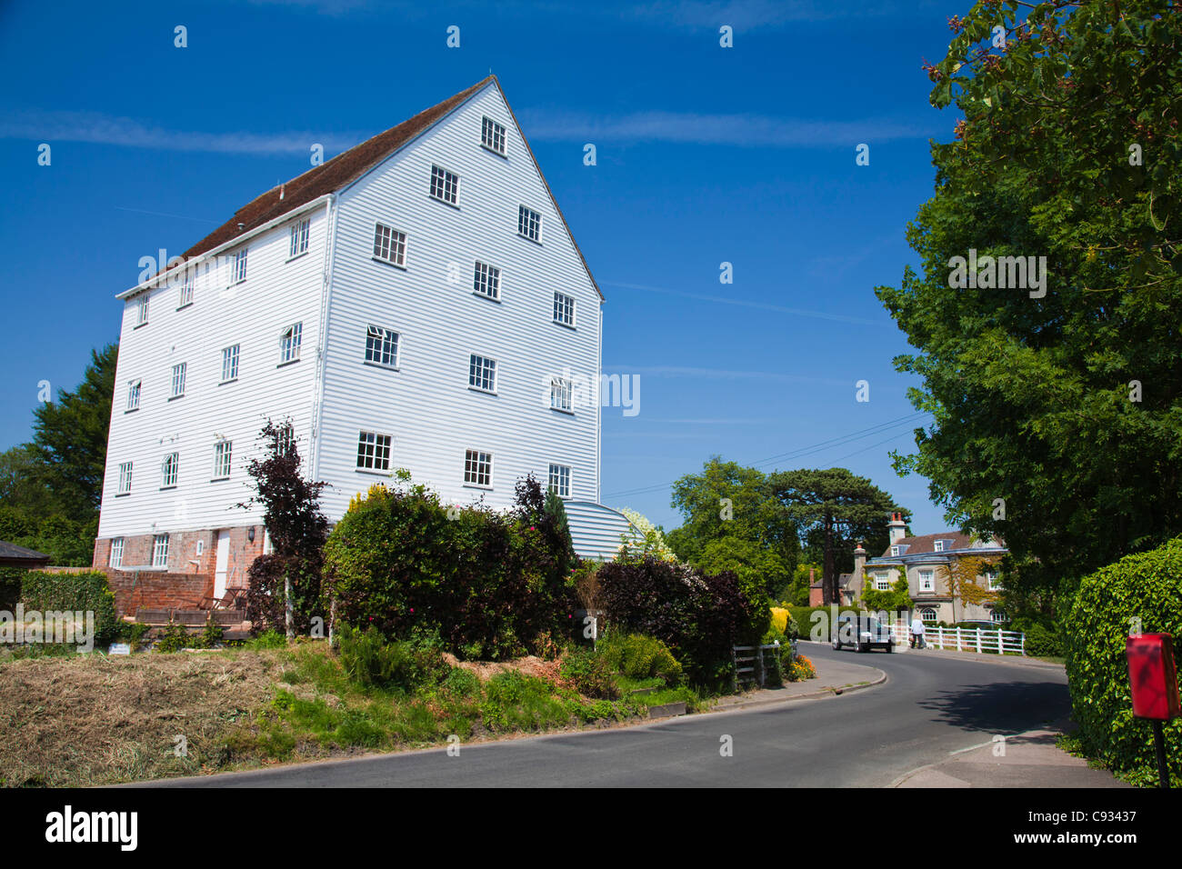 England, Kent, Wickhambreaux. Eine umgebaute Wassermühle in dem hübschen Dorf Wickhambreaux. Stockfoto