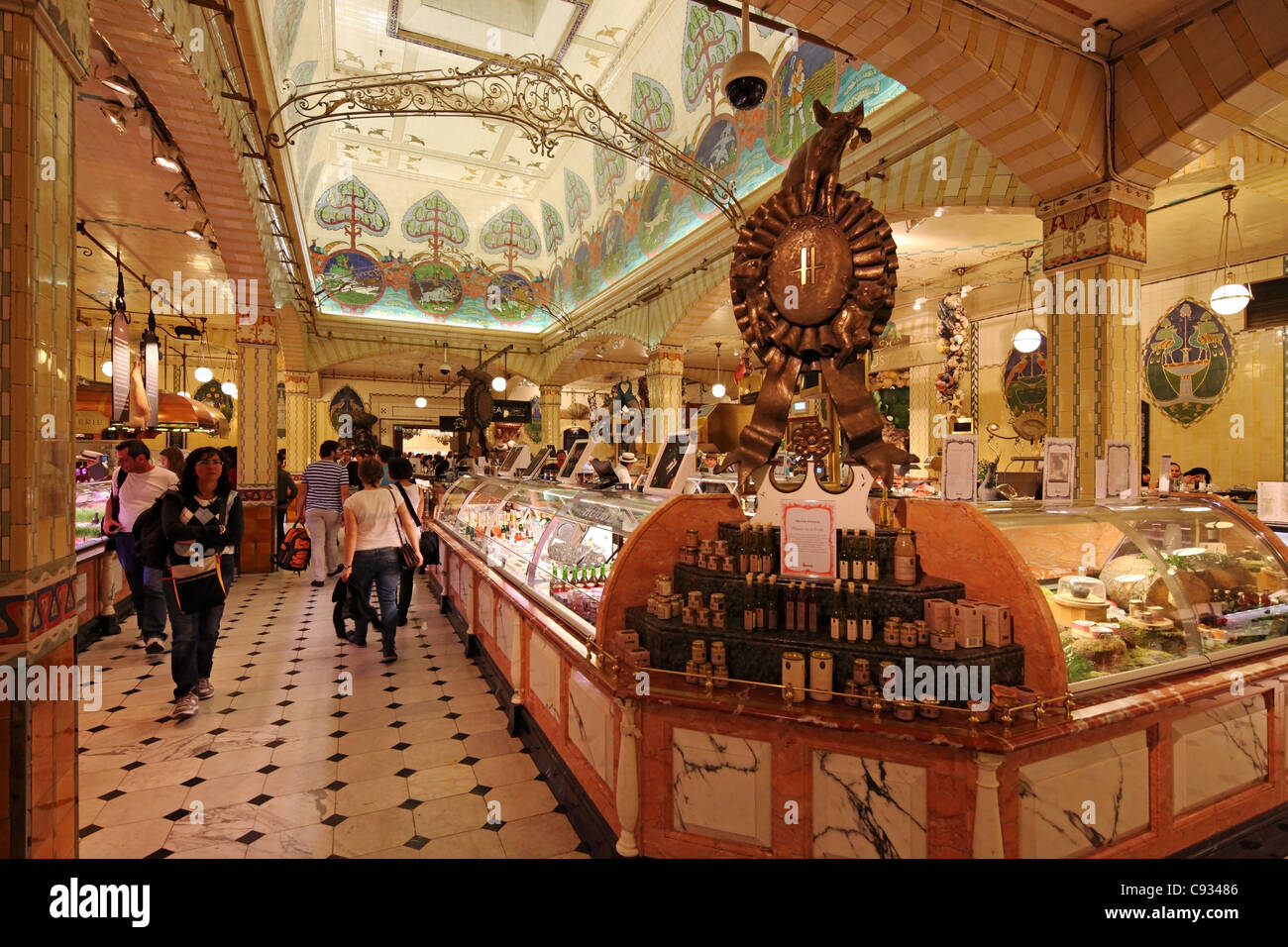 Der Food Hall im Kaufhaus Harrods in London Knightsbridge